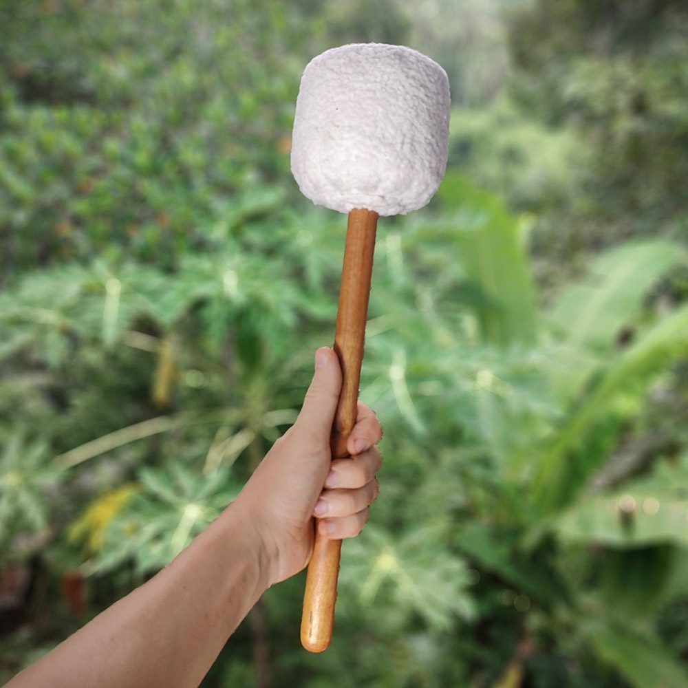 [GMA-020] White Gong Stick Large (10 cm)
