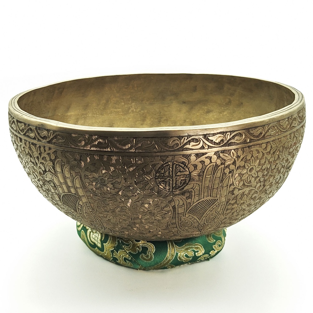 [SGP-047] KASA Jhumka Fullmoon Hand-Carving Hammered Singing Bowl "Flowers & Buddha Hand" - F3 (28 cm, 2.6 kg)