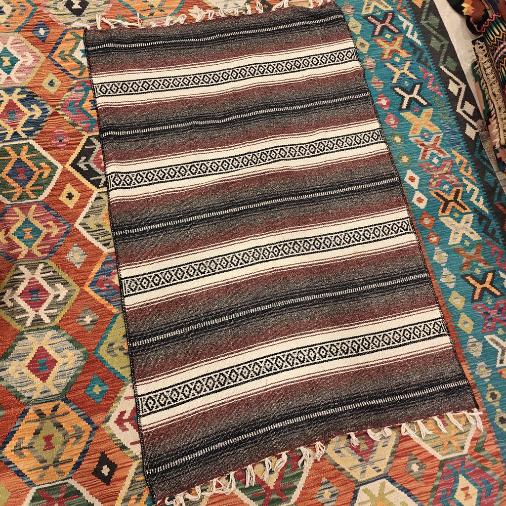 [SHB-134] Shamanic Mexican Handmade Wool Blanket (172x112 cm)