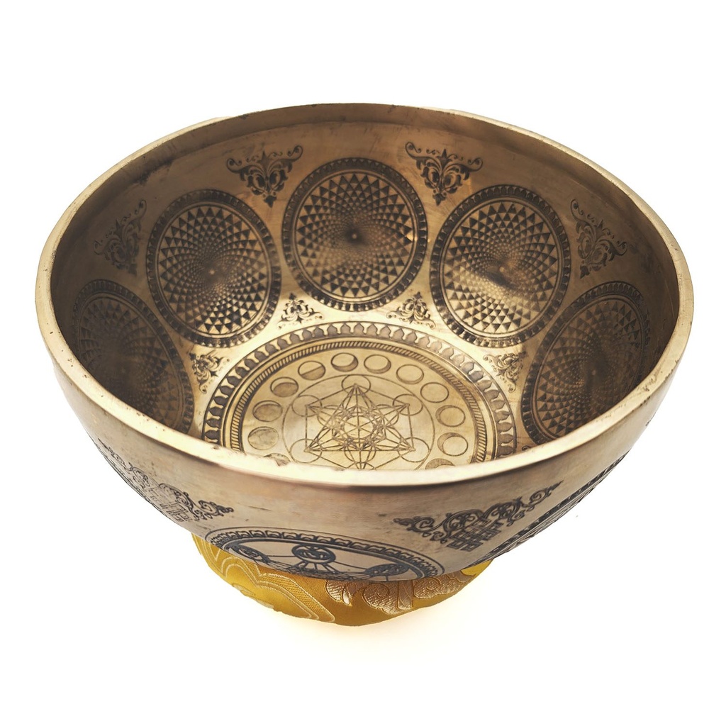 [SYB-014] Yantra Hammered Singing Bowl - G3 (21 cm, 1.4 kg)