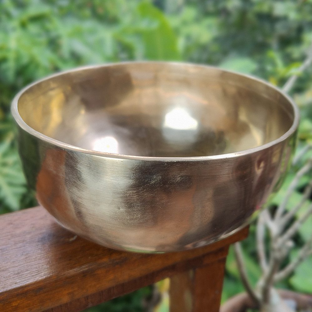 standard_singing_bowl_matte_gold_ssh041_003