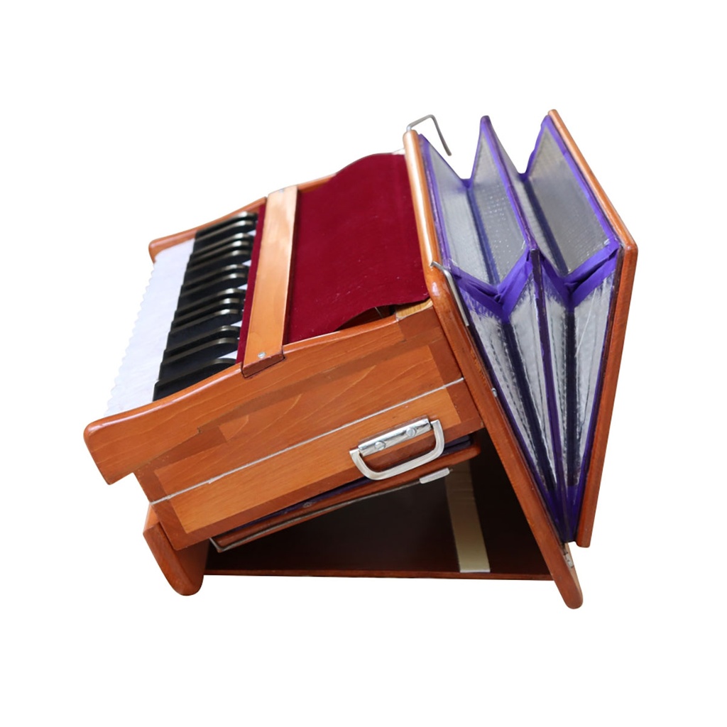 mui-289_harmonium_raga_hari_naam_02