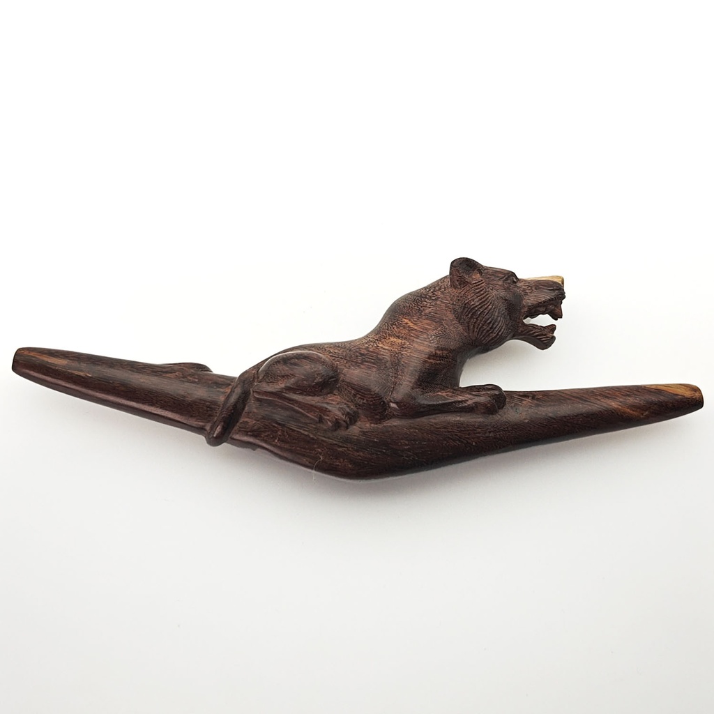 [RPA-033] Wooden Tepi Pipe "Jaguar" (Tamarind Wood)